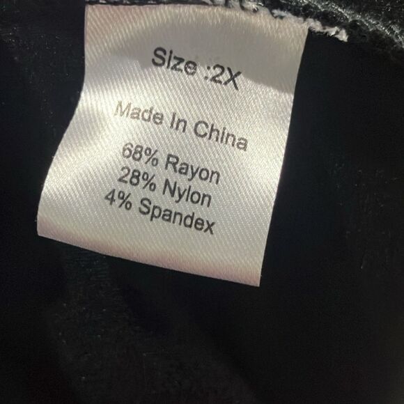 Daisy Fuentes Black Women's Pull on Dress Pants with Zipper Details 2X NEW #737 - Picture 2 of 3